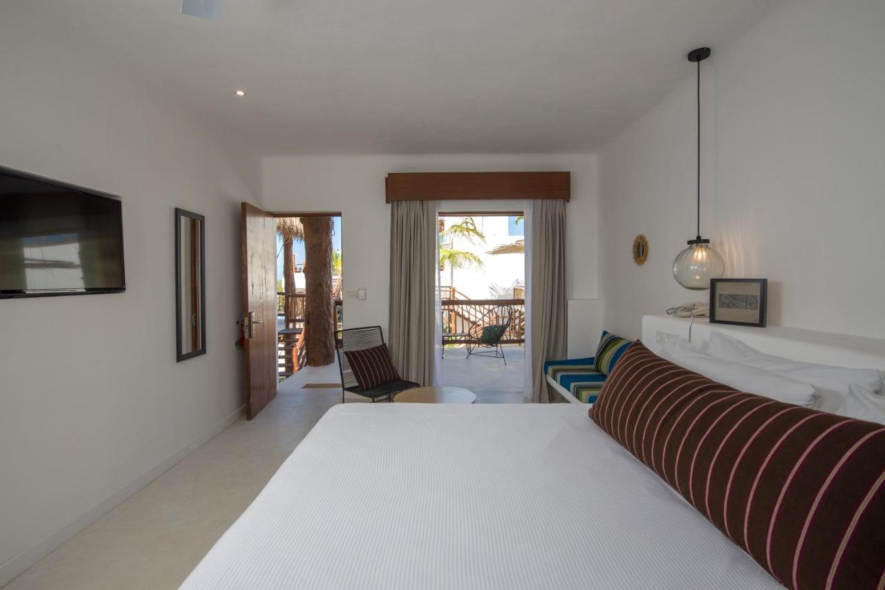 Villas Hm Palapas Del Mar Остров Холбокс Экстерьер фото