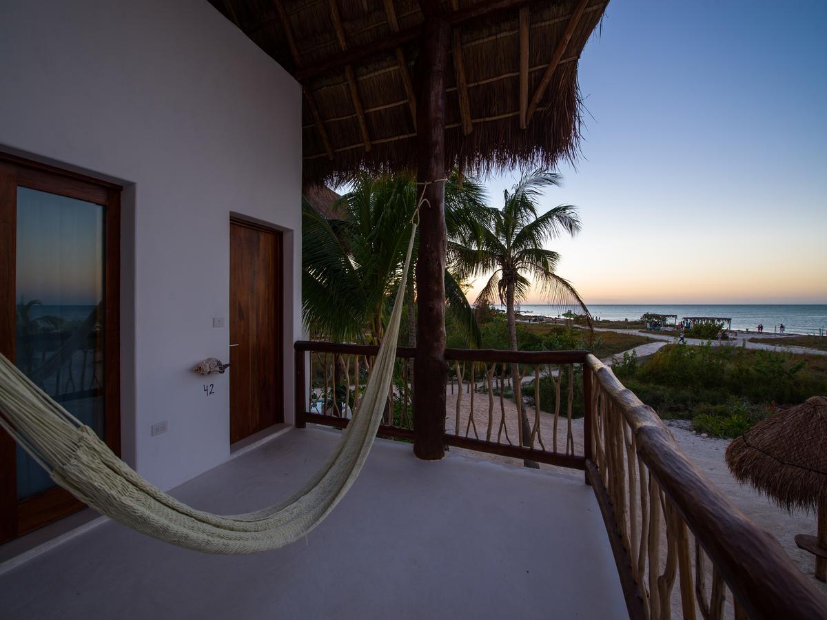 Villas Hm Palapas Del Mar Остров Холбокс Экстерьер фото
